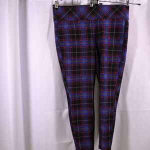 NWT Torrid Womens 1X 36x26 Plaid Pull On Skinny Leg Cropped Ankle Pixie Pants